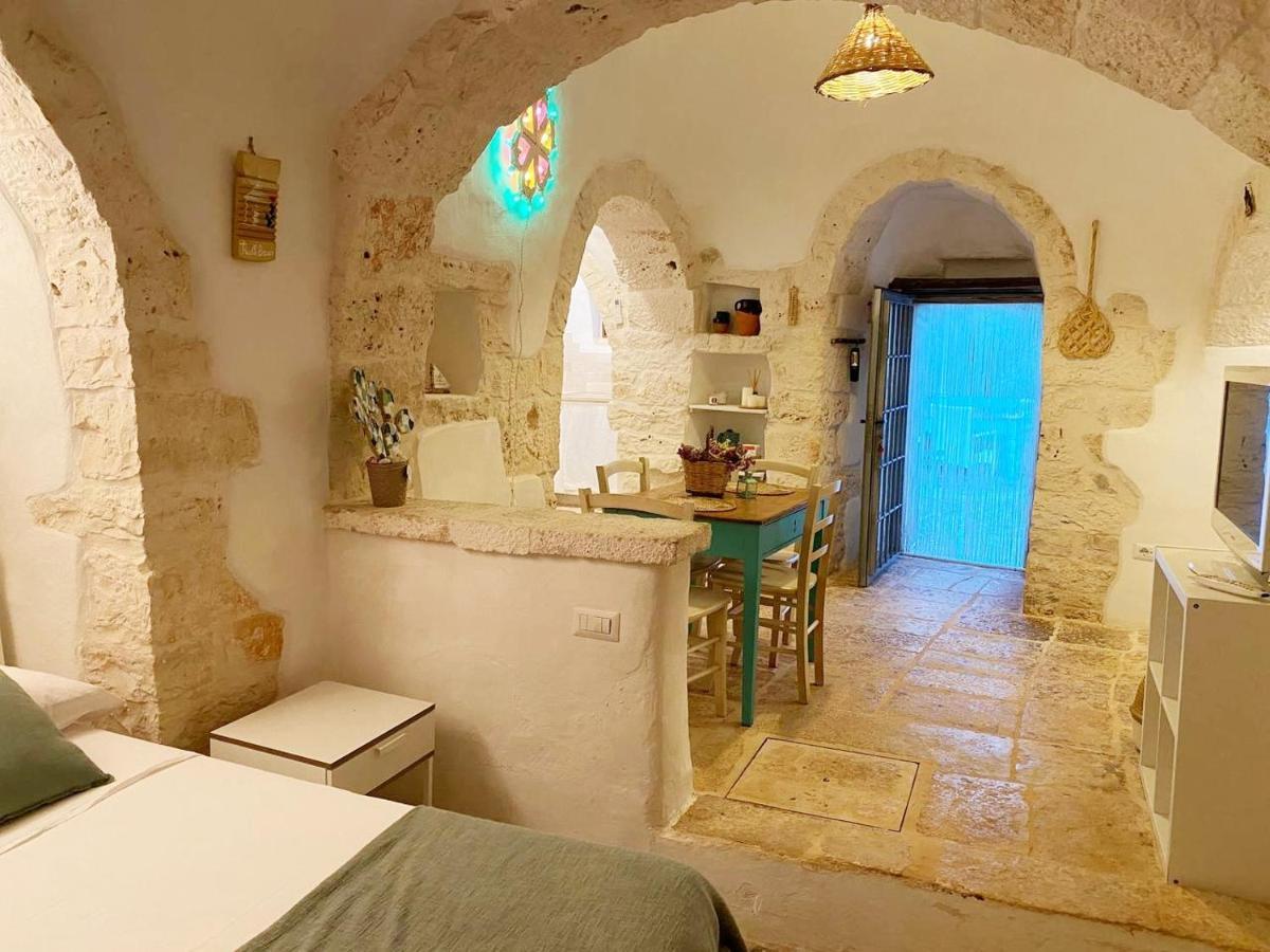 Trullo Bianco Ostuni Villa Exterior photo